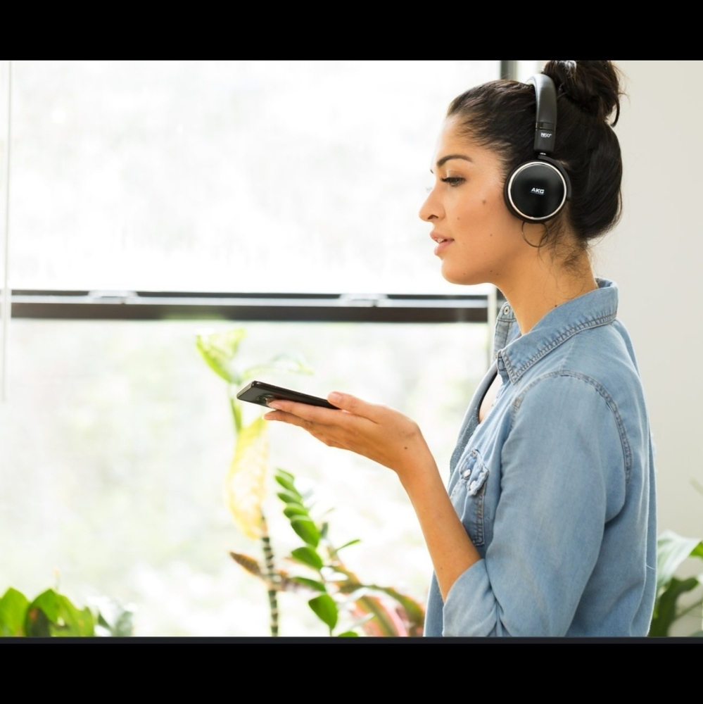 😍AKG N60 Wireless Bluetooth Headphones Black